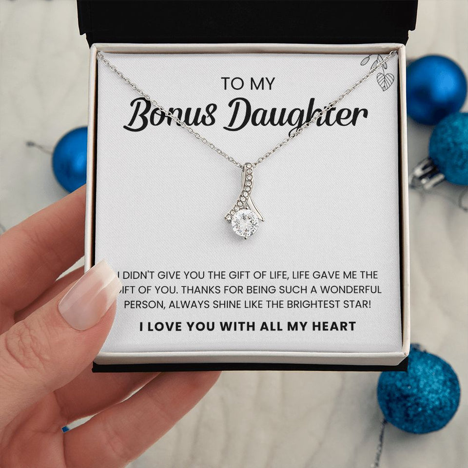 To My Bonus Daughter Necklace - Shine Like The Brightest Star Necklace, I Love You With All My Heart, Alluring Beaty Necklace