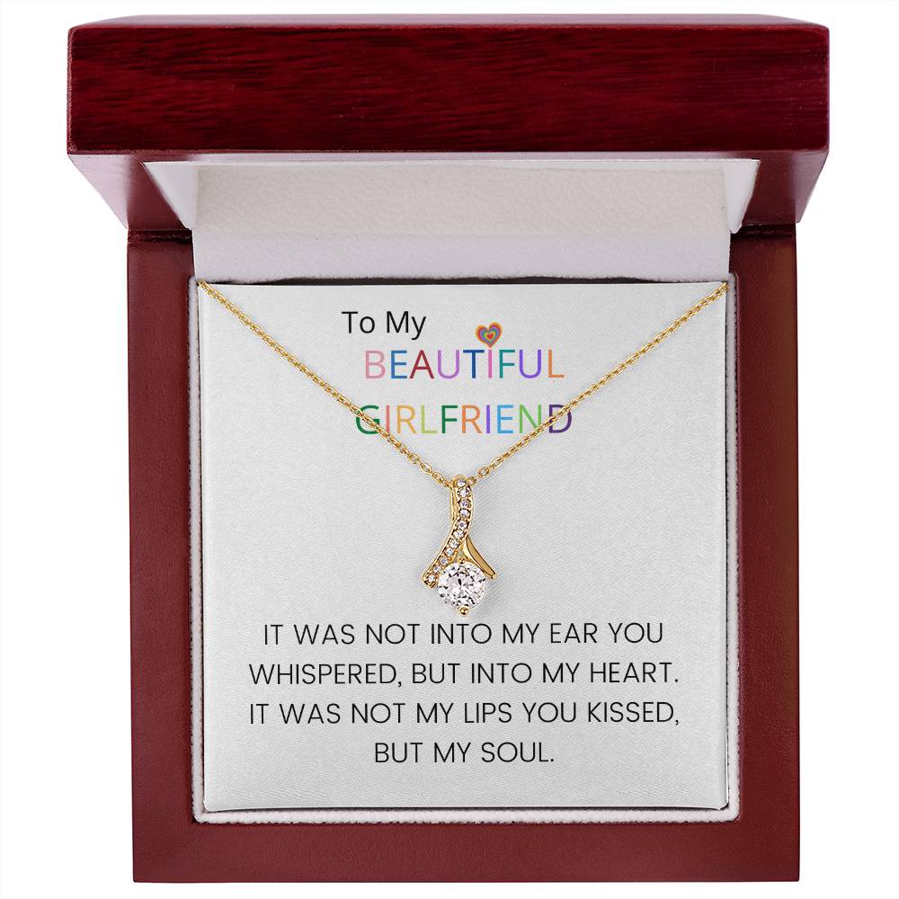 Girfriend Alluring Beauty Necklace