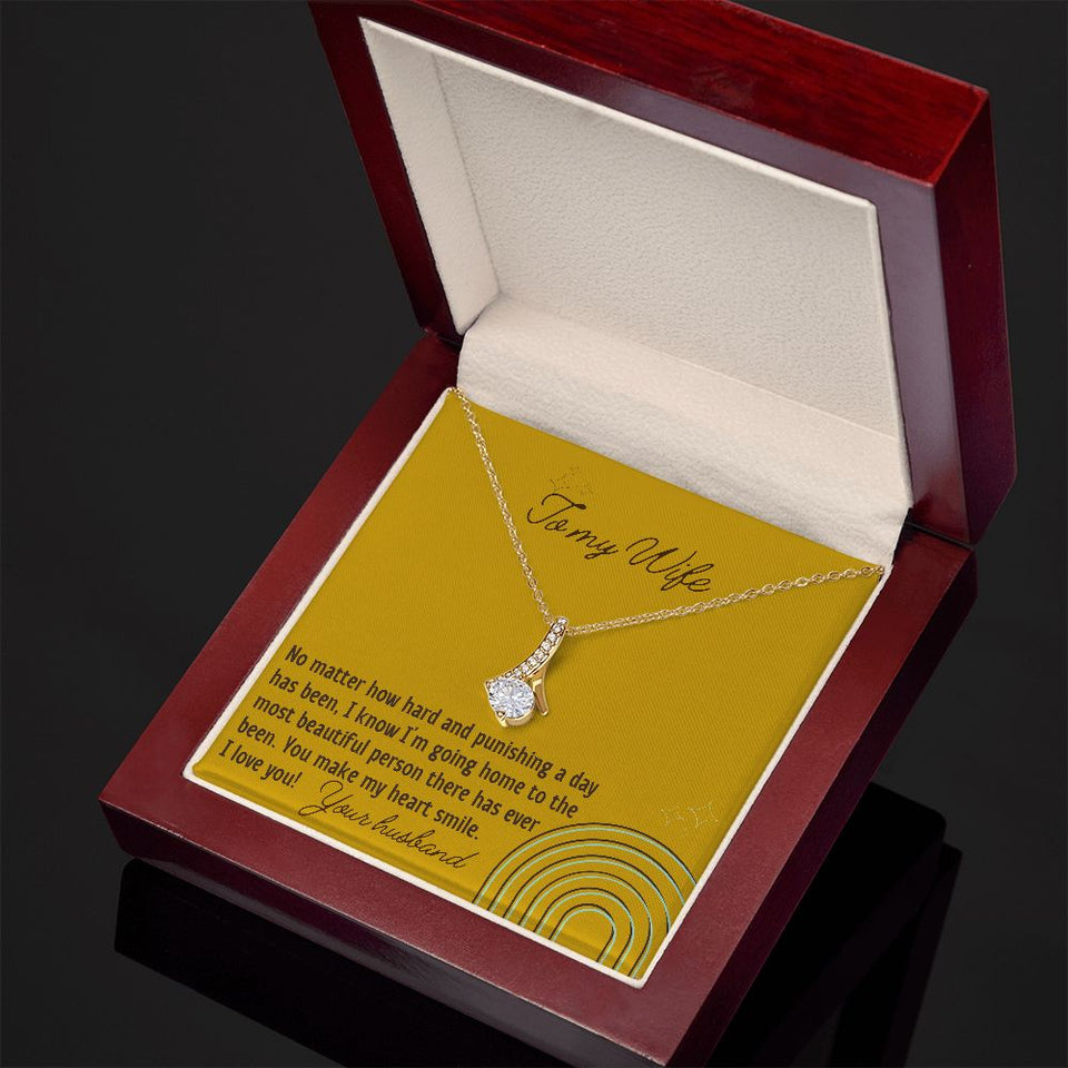 You Make My Heart Smile - Alluring Beauty Necklace For Wife