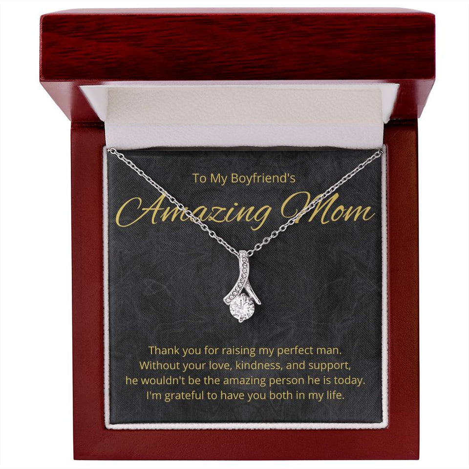 Amazing Mom Alluring Beauty Necklace