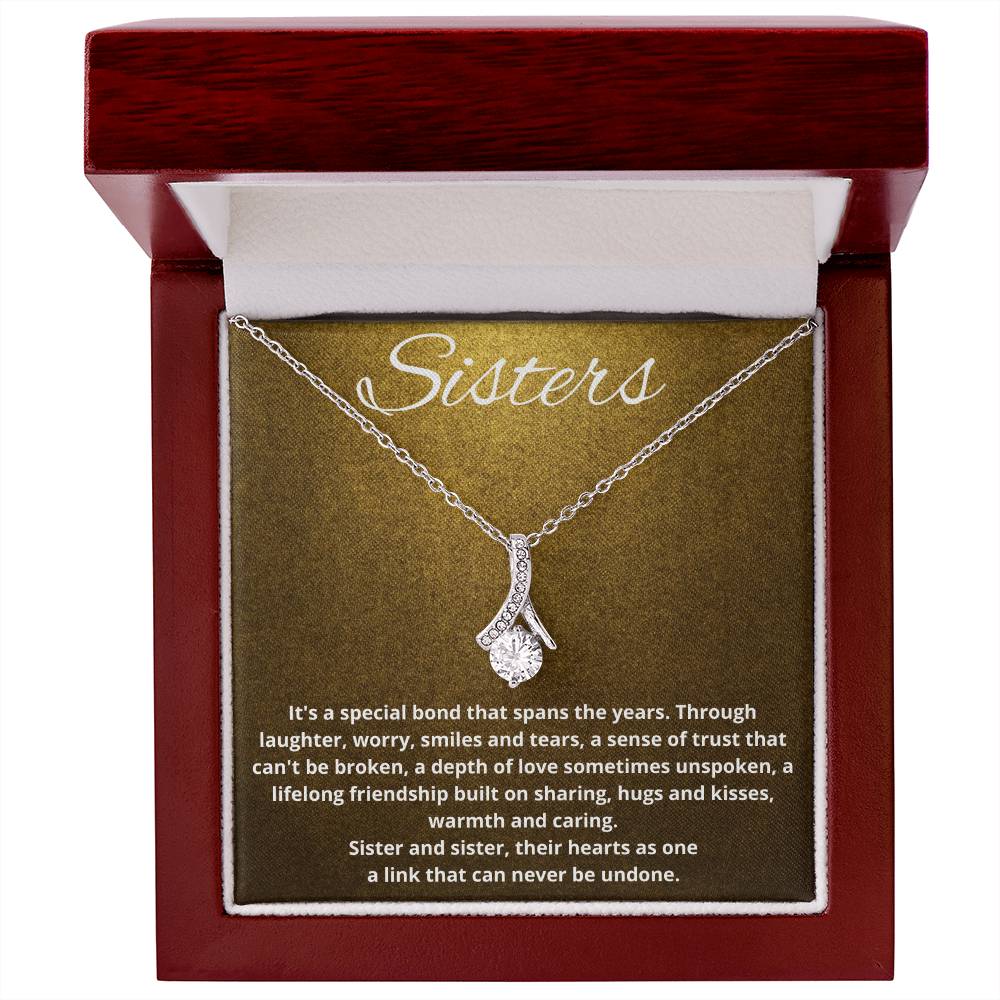 Sisters Alluring Beauty Necklace