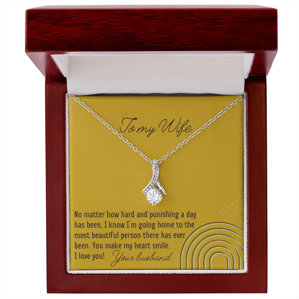 You Make My Heart Smile - Alluring Beauty Necklace For Wife