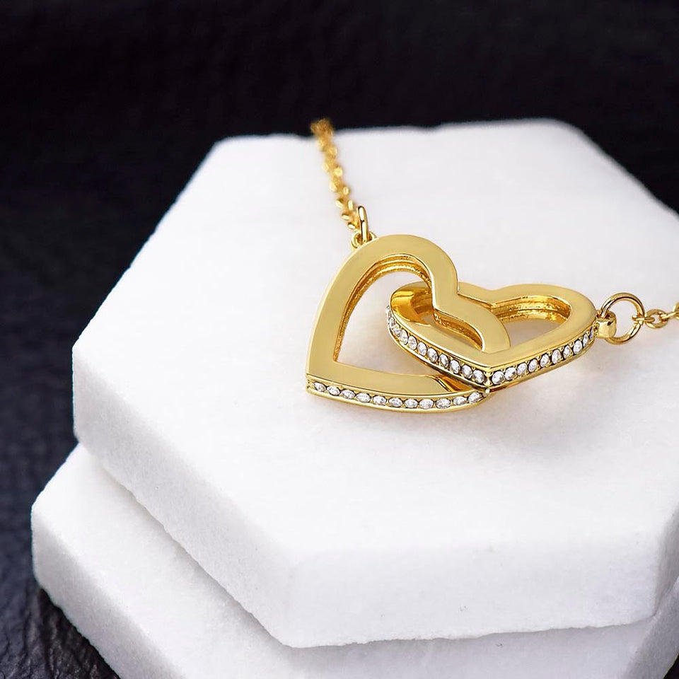 Girlfriend and Soulmate Necklace - Don't Feel Bad If You See Your Ex Interlocking Hearts Necklace