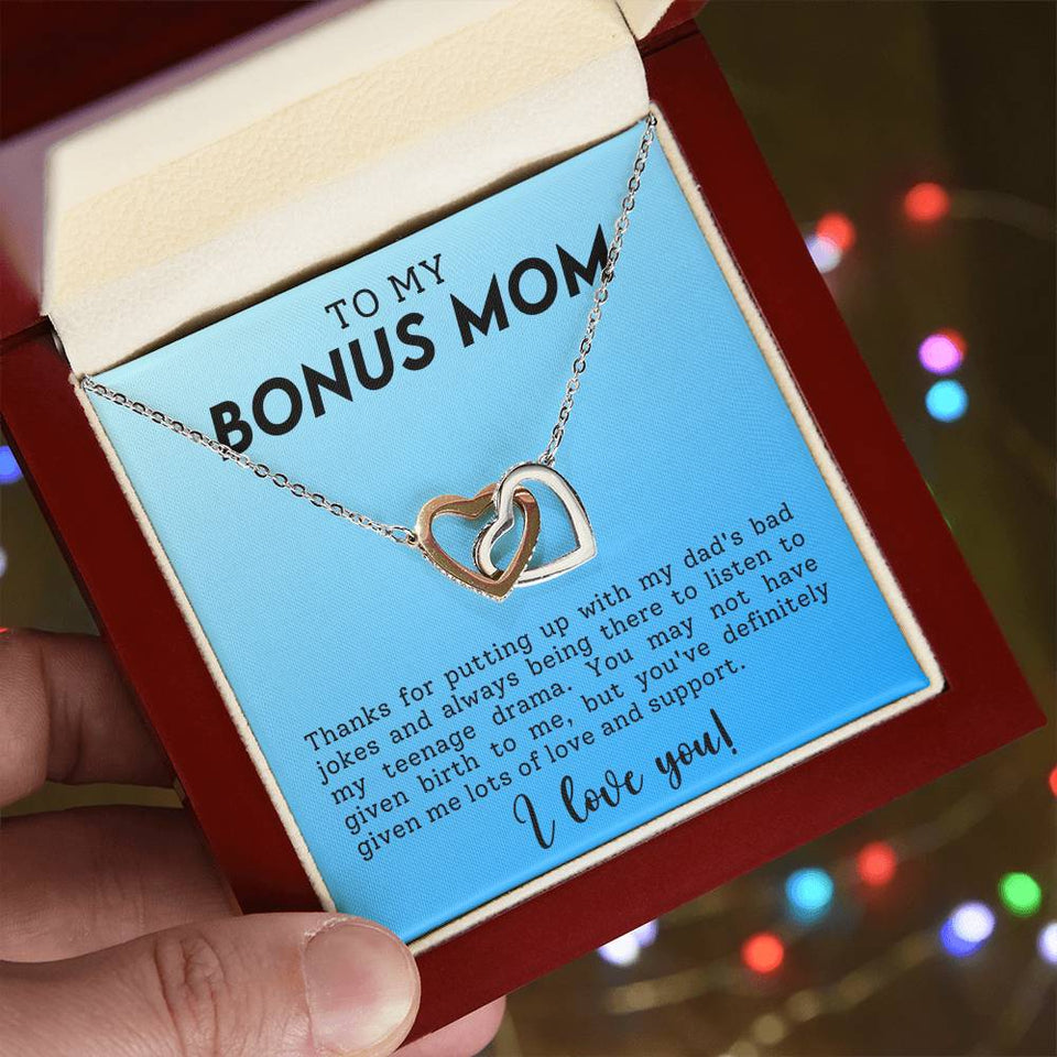 Bonus Mom Humerous Interlocking Hearts Necklace