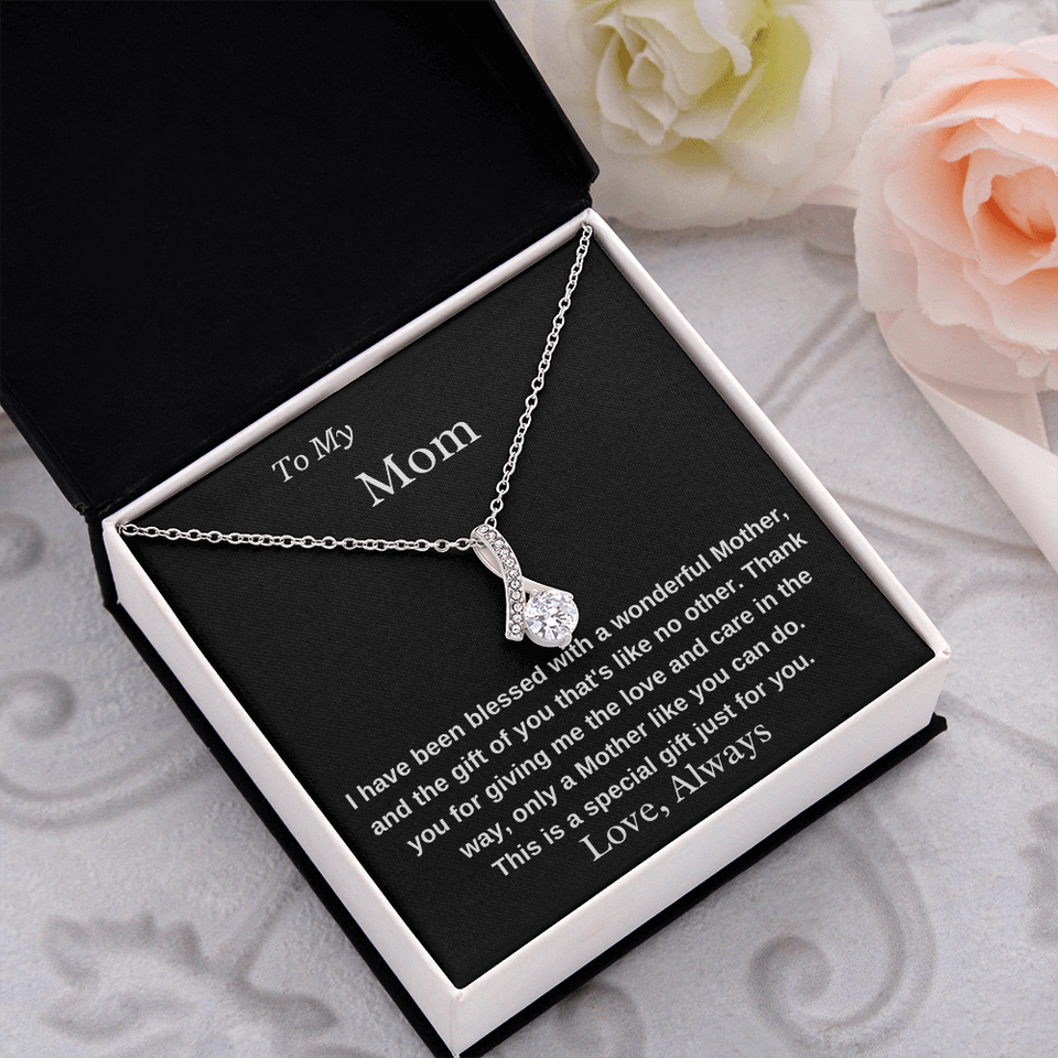 To My Mom A Wonderful Mother Necklace - Birthday Gift for Mom, Best Necklace Idea For Mom, Alluring Beauty Necklace