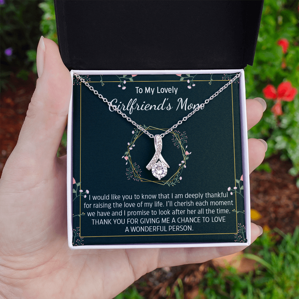 To Girlfriend's Mom | Wonderful Person | Alluring Beauty Necklace