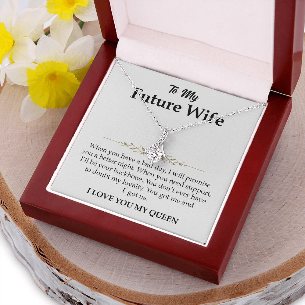 To My Future Wife Necklace, I Love You My Queen, Birthday Gift for Wife, Necklace for Her, Alluring Beauty Necklace