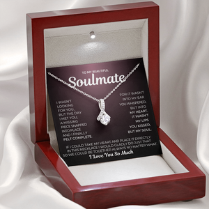 Alluring Beauty Necklace- Kissed my soul Carry my Heart Necklace Limited Edition - Grabs Yours Now! Gift For Wife