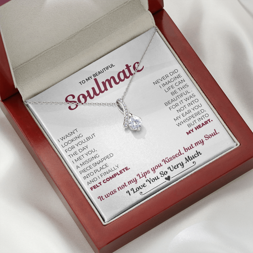 Alluring Beauty Necklace- Soulmate Necklace Kissed My Soul Limited Edition - Grabs Yours Now! Gift For Wife