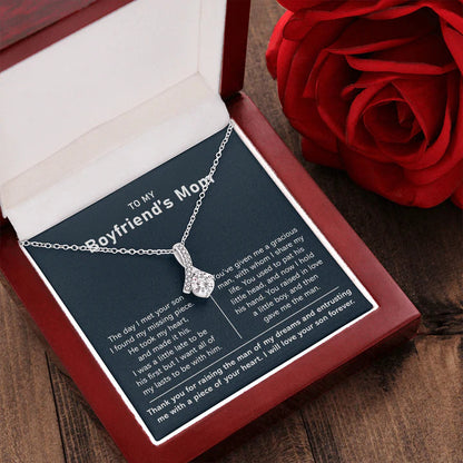 To My Boyfriend's Mom Necklace - Thank you for raising the man of my dreams - Mother's Day Gift for Boyfriend's Mom Future Mother-in-law Necklace Gift Alluring Beauty Necklace LX097F
