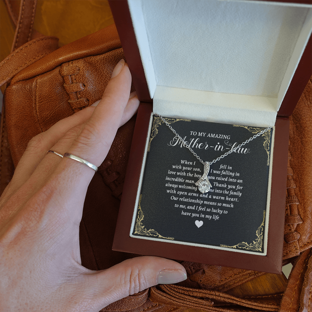 To My Amazing Mother In Law Necklace - I feel so lucky to have you in my life, Gift for Mother In Law, Mother's Day Gift, Alluring Beauty Necklace