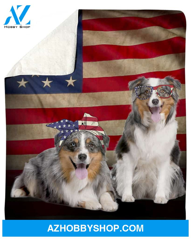 Aussies Couple America Flag Fleece Blanket, Gift for Dog lovers, Gift For Family Friends Gift Home Decor Bedding Couch Sofa Soft And Comfy Cozy