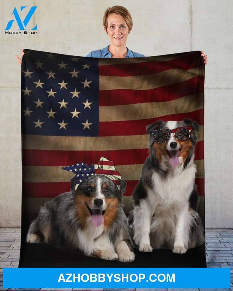 Aussies Couple America Flag Fleece Blanket, Gift for Dog lovers, Gift For Family Friends Gift Home Decor Bedding Couch Sofa Soft And Comfy Cozy