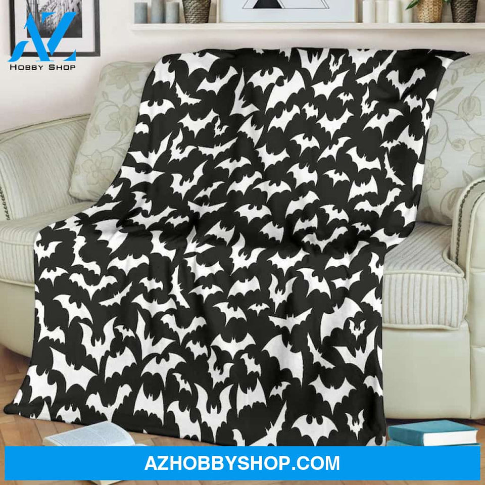 Bats Pattern Blanket,Premium Blanket, Gothic Home Decor, Goth Blanket, Halloween Decor,Gift For Friend Family Home Decor Bedding Couch Sofa Soft and Comfy Cozy