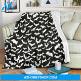 Bats Pattern Blanket,Premium Blanket, Gothic Home Decor, Goth Blanket, Halloween Decor,Gift For Friend Family Home Decor Bedding Couch Sofa Soft and Comfy Cozy
