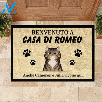 Benvenuto A Casa Di Romeo Italian - Funny Personalized Cat Doormat 