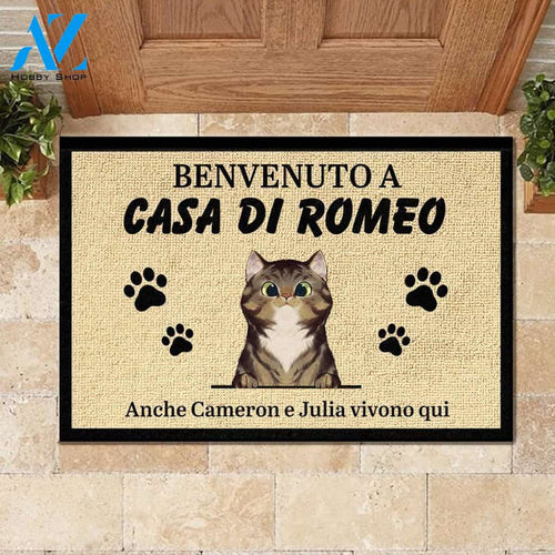 Benvenuto A Casa Di Romeo Italian - Funny Personalized Cat Doormat 