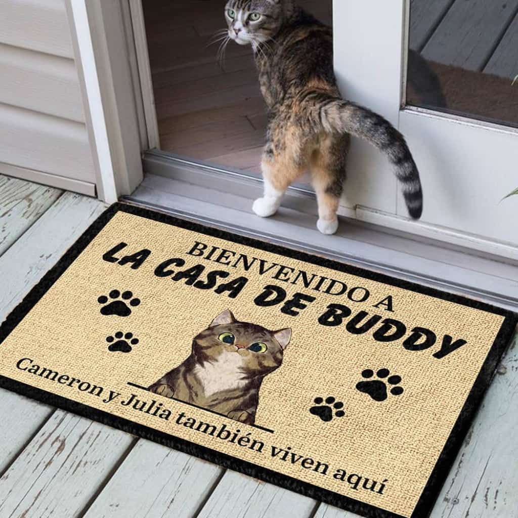 Bienvenida Personalizada A La Casa Del Gato Spanish - Personalized Doormat Door