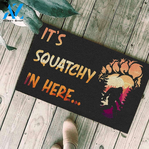 Bigfoot Doormat, It's Squatchy In Here Doormat, Bigfoot Camping Doormat Gift for Bigfoot Lover