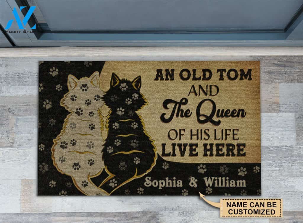 Cat Couple Old Tom And Queen Live Here Custom Doormat | Welcome Mat | House Warming Gift