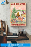 Christmas Reader And She Lived Happily Ever After Canvas And Poster, Wall Decor Visual Art