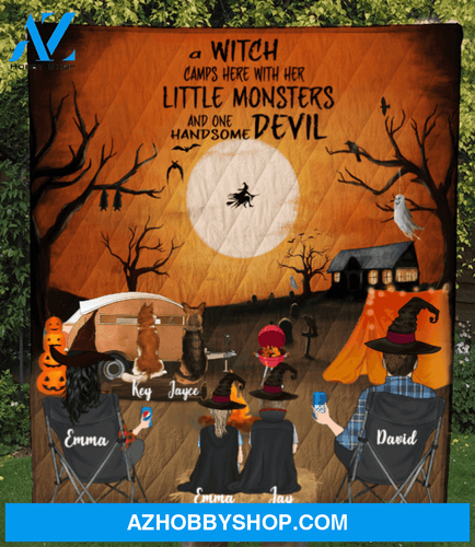 Couple With 2 Kids And 2 Pets, Family With 2 Kids And 2 Pets, Camp-O-Ween Quilt Blanket
