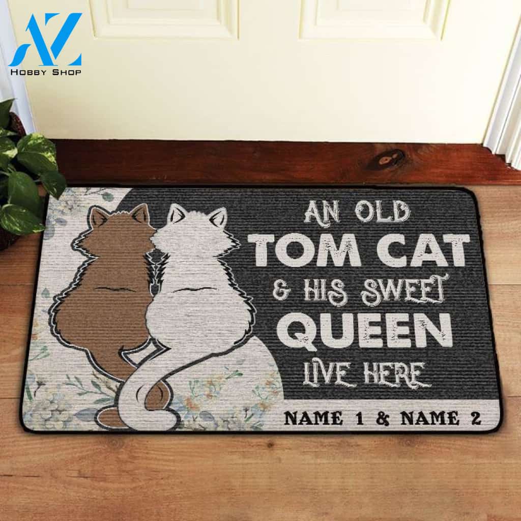 Custom An Old Tom Cat And His Sweet Queen Live Here Doormat | Welcome Mat | House Warming Gift