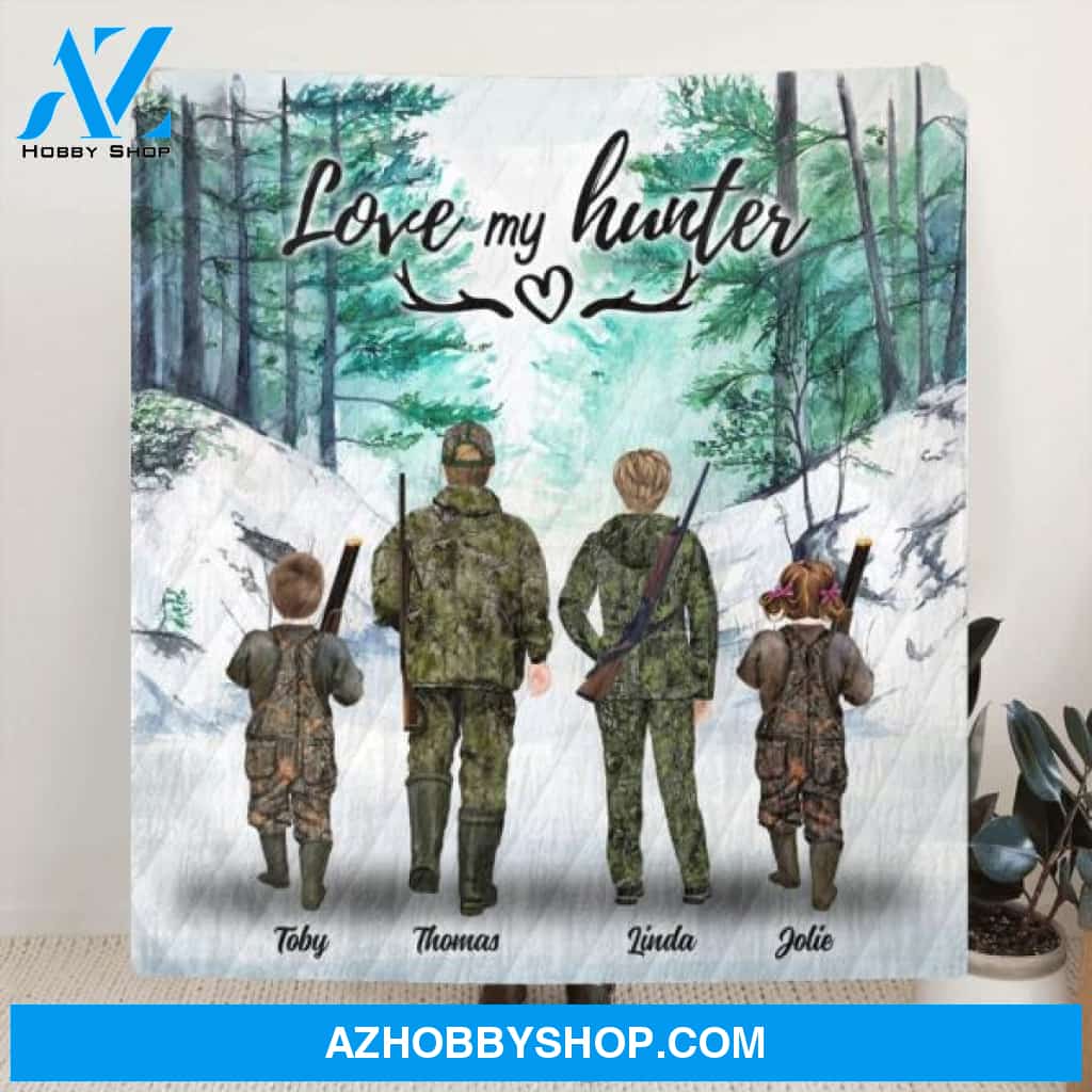 Custom Personalized Hunting Fleece Blanket/Quilt Blanket - Parents With Up To 2 Kids/ Couple/Single Parent/Solo Man/Woman - Best Gift For Hunting Lovers