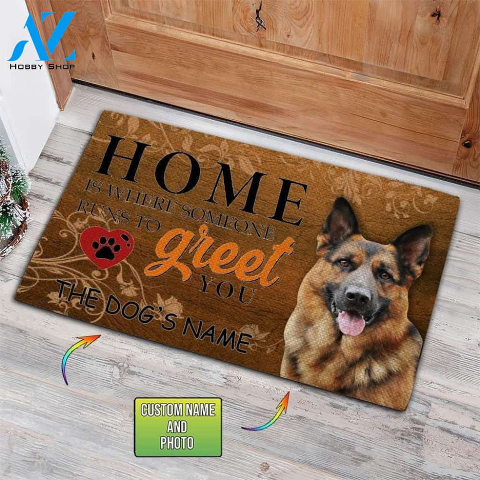 Customized Doormat - Welcome Mat - Home Decor German Shepherd - Runs To Greet You Doormat - Welcome Mat - Home Decor
