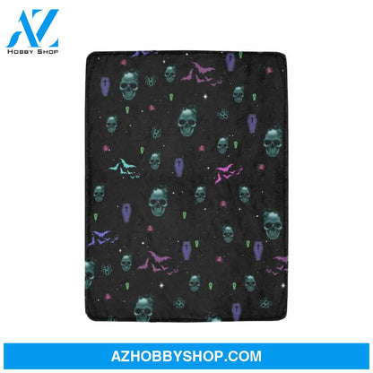 Death's Head Fleece Blanket Spiders Spooky Gift For Family Birthday Friend Halloween Gift Home Decor Bedding Couch Sofa Soft and Comfy Cozy