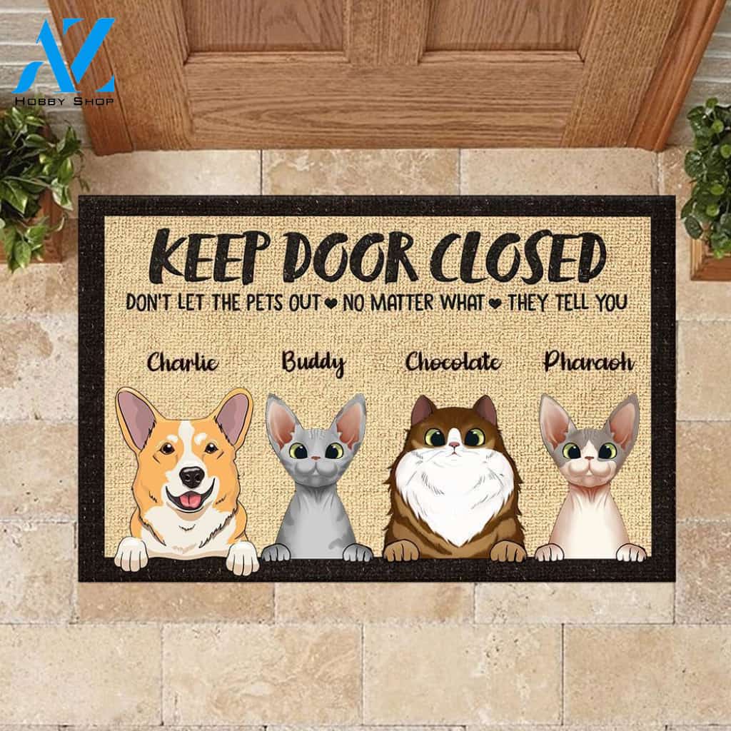 Don't Let The Pets Out - Funny Personalized Doormat (Cat & Dog) | Welcome Mat | House Warming Gift