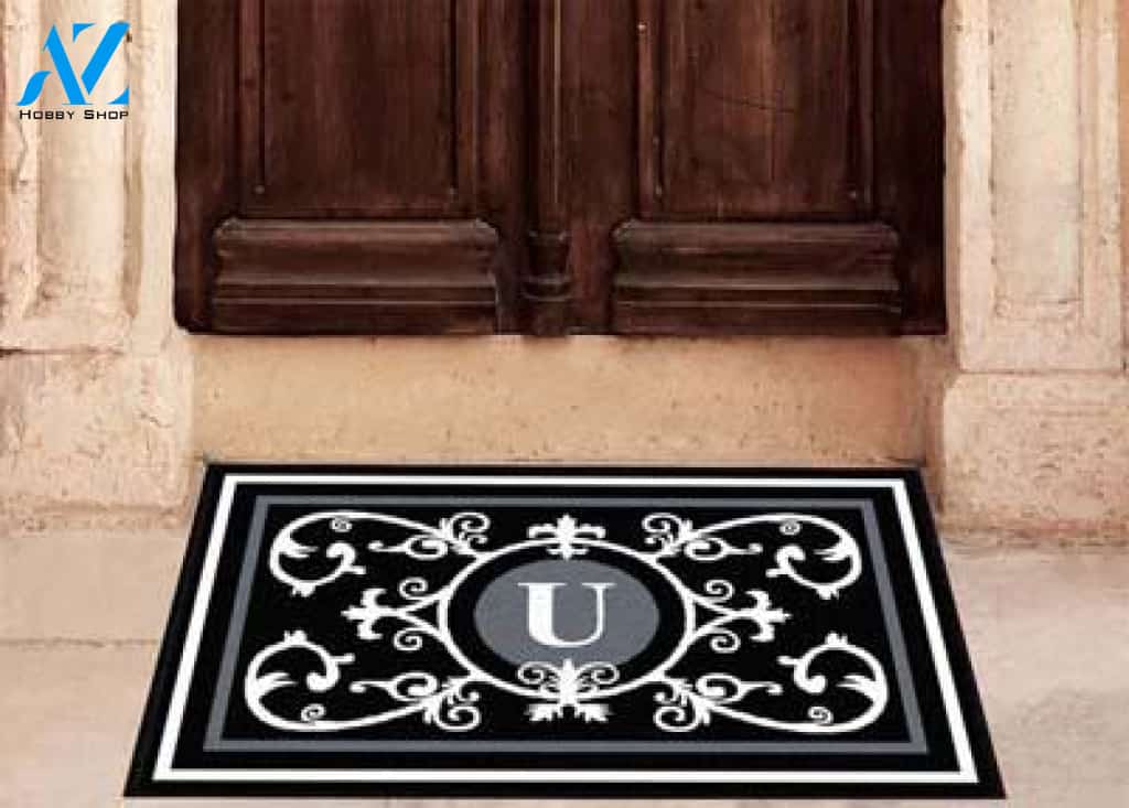 Edinburgh Estate Doormat Monogrammed Black & White