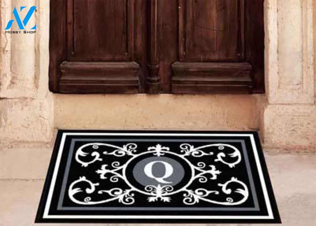Edinburgh Estate Doormat Monogrammed Black & White
