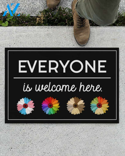 Everyone Is Welcome Here Daisy Indoor And Outdoor Doormat Warm House Gift Welcome Mat Funny Birthday Gift For Friend Famil