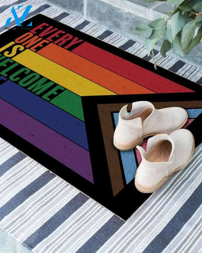 Everyone Is Welcome Here Doormat, Lesbian Doormat, LGBT Gift, Love Lesbian, Be Kind, Outdoor Doormat, Gay Doormat, Housewarming Gift