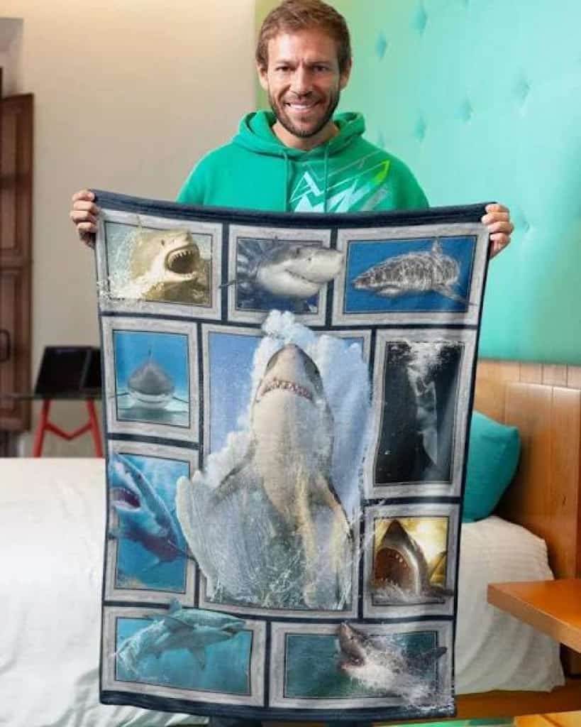 Gift for Shark Lover, Shark Blanket, Shark Fleece, Shark Throw Blanket, Shark Kid Blanket, Shark Lover, Shark Gifts