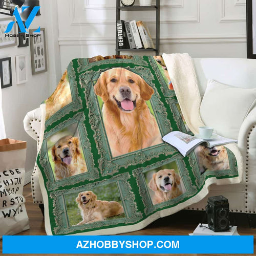 Golden Retriever Green Frame Fleece Blanket, Golden Retriever Dog lovers Gift For Family & Friends Gift Home Decor Bedding Couch Sofa Soft And Comfy Cozy
