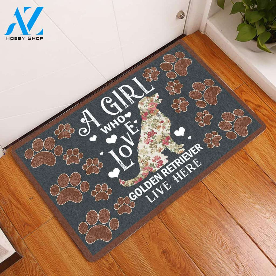 Golden Retriever Lover Lives Here Doormat | Welcome Mat | House Warming Gift