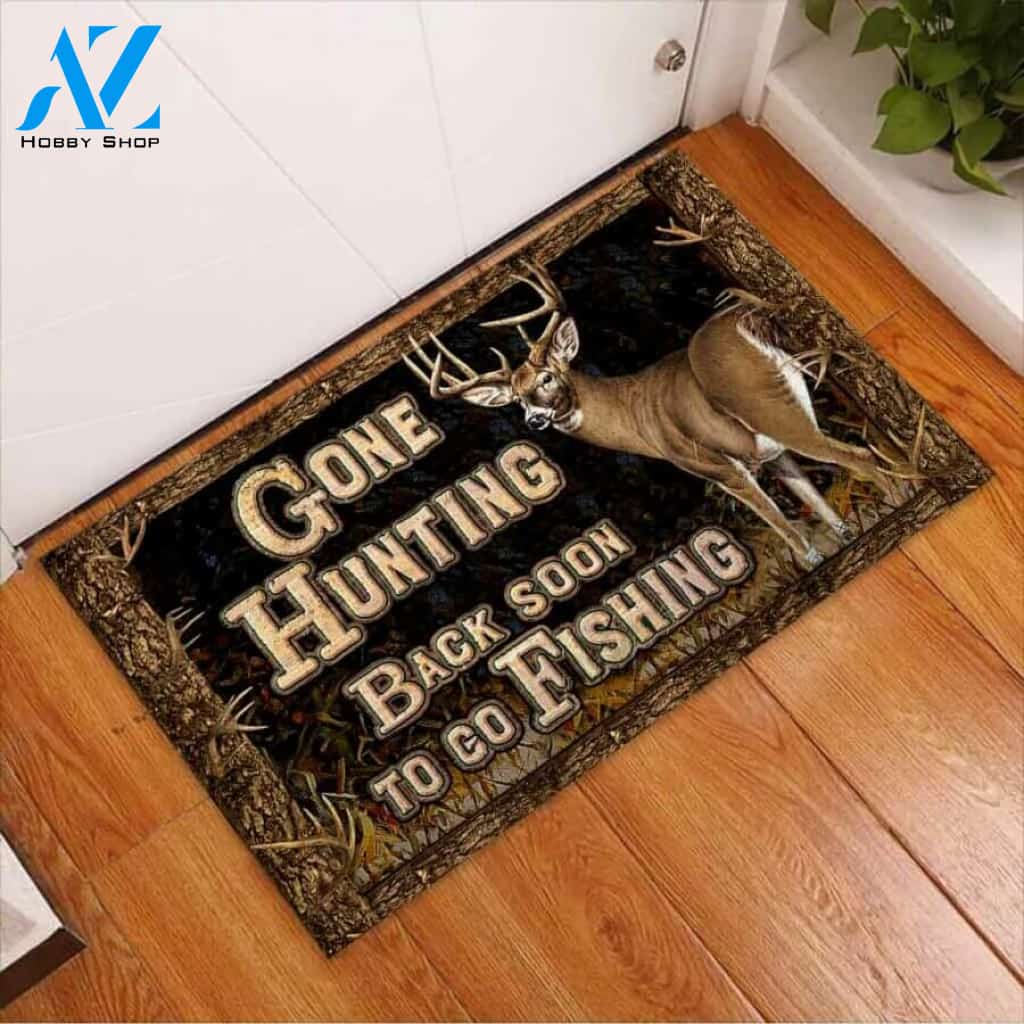 Gone Hunting Easy Clean Welcome DoorMat | Felt And Rubber | 40x60 cm | 45x75 cm | 60x90 cm | Colorful | DO1201
