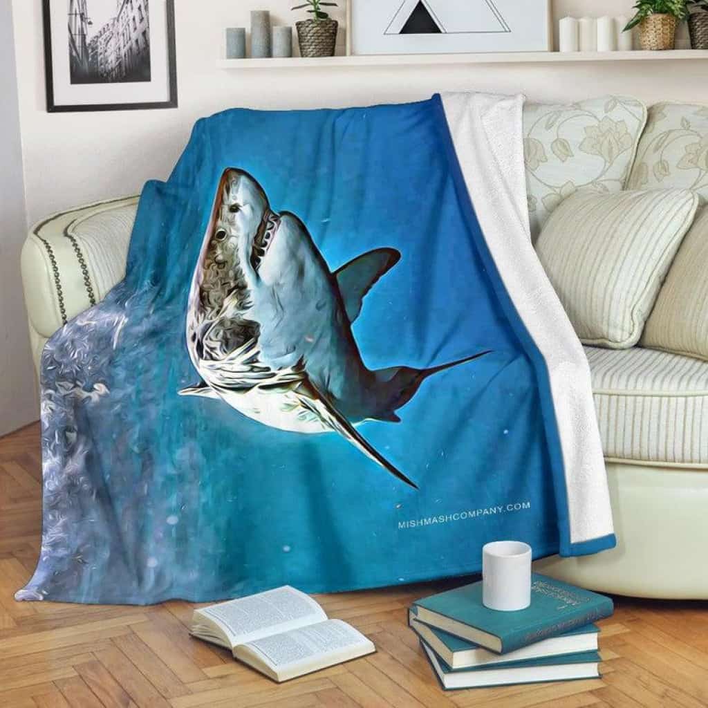 Great White Shark Premium Super Soft Fleece Blanket