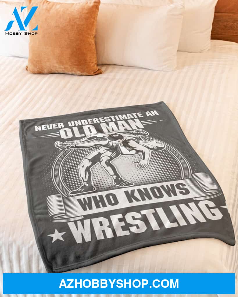 Grey Blanket Old Man Knows Wrestling Fleece Blanket Home Decor Bedding Couch Sofa Soft And Comfy Cozy Gift For Wrestling Lovers