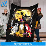 Halloween Trick Or Treat It's October Witches Fleece Blanket Gift For Family, Birthday, Halloween, Couple, Dog Lovers Gift Home Decor Bedding Couch Sofa Soft and Comfy