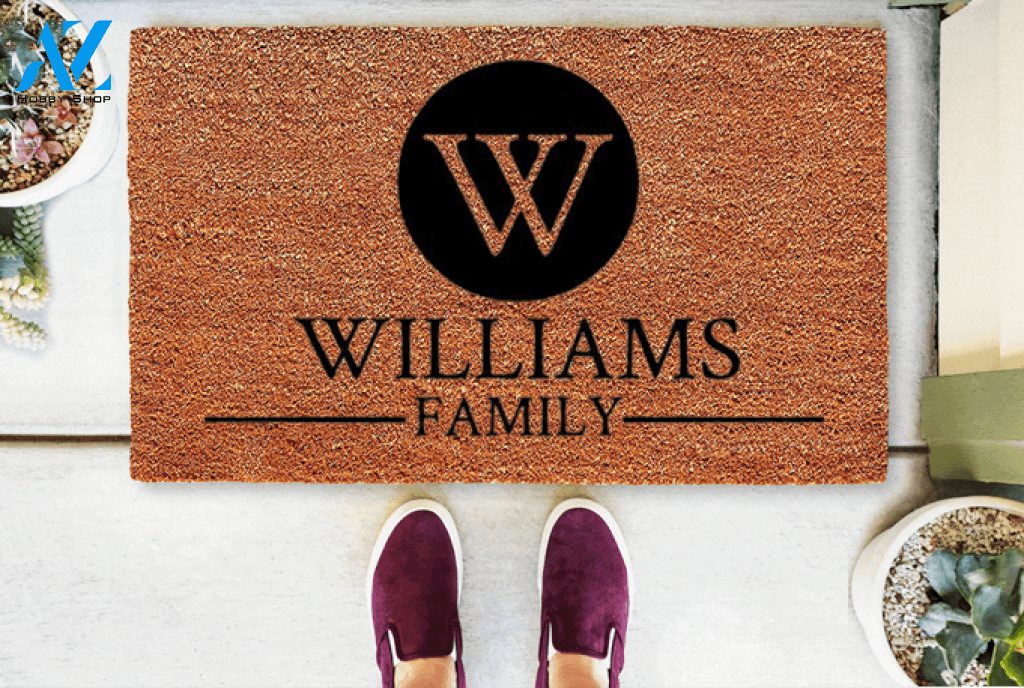 Homestead Circle Monogram