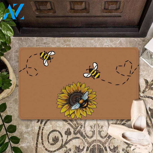 Honey Sunflower Door Mat, Funny Flying Bees Doormat Indoor and Outdoor Doormat Welcome Mat House Warming Gift Home Decor Funny Doormat Gift Idea