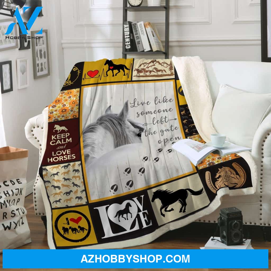 Horse Live Like Someone Left The Gate Open Blanket Gift For Horse Lovers Birthday Gift Home Decor Bedding Couch Sofa Soft and Comfy Cozy
