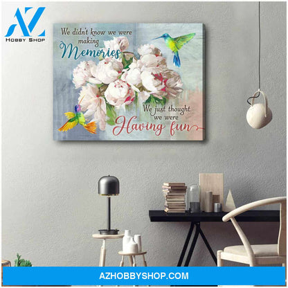 Top #65 Hummingbird Making Memories Canvas Wall Art, Wall Decor Visual Art