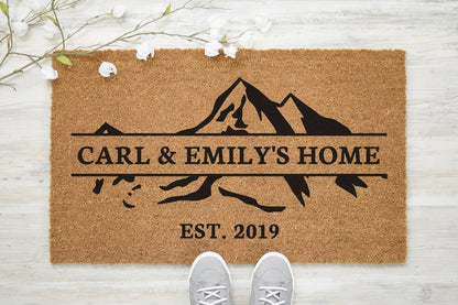 Custom Family Name Doormat - Housewarming Gift - Wedding Gift - Anniversary Gift - Personalized Doormat
