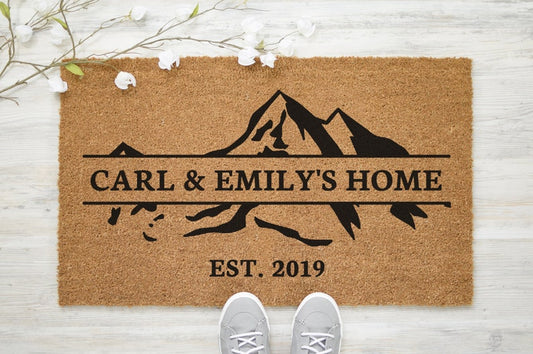 Custom Family Name Doormat - Housewarming Gift - Wedding Gift - Anniversary Gift - Personalized Doormat