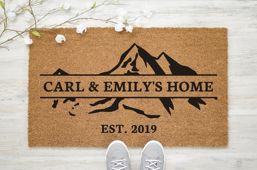 Custom Family Name Doormat - Housewarming Gift - Wedding Gift - Anniversary Gift - Personalized Doormat