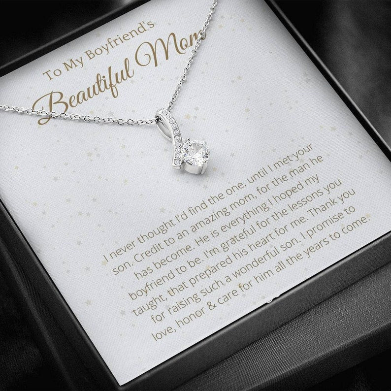 To My Boyfriend's Beautiful Mom Necklace Gift - I never thought I'd find the one, until I met your son Alluring Beauty Necklace LX335B